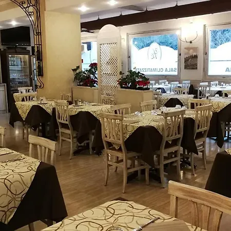 Hotel Ristorante Tre Leoni-2